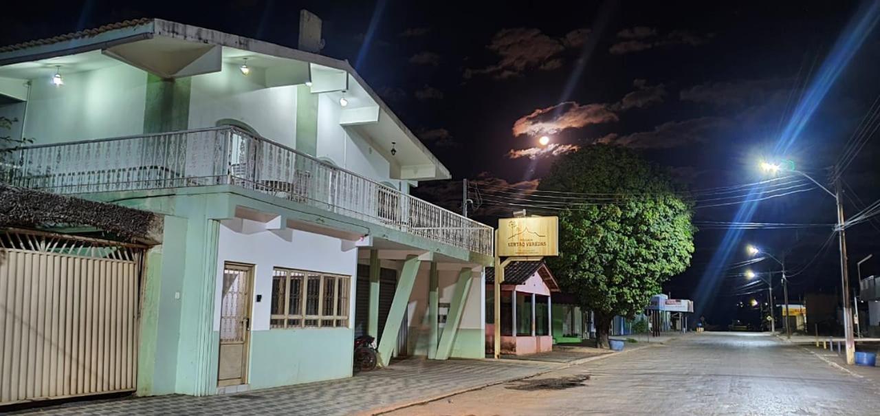 Pousada Sertao Veredas Hotel Sao Domingos de Goias Luaran gambar